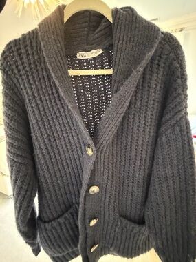 Zara Chunky Navy Cardigan
